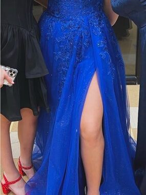 Elegant Royal Blue Embellished Evening Gown with Thigh Slit